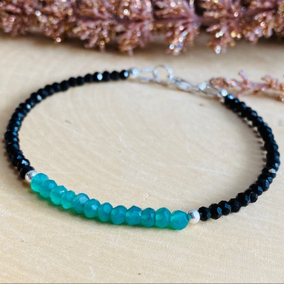 Green Onyx Black Spinel Gemstone Sterling Bracelet - Picture 3 of 9